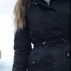 3/$20 divided green arm jacket